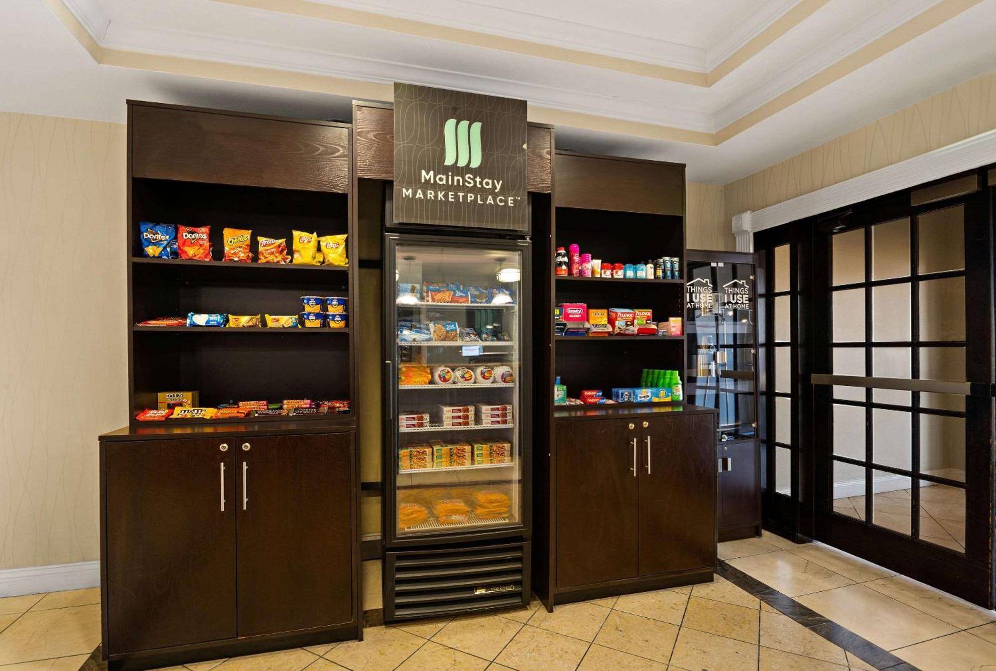 Mainstay Suites Хаума Экстерьер фото
